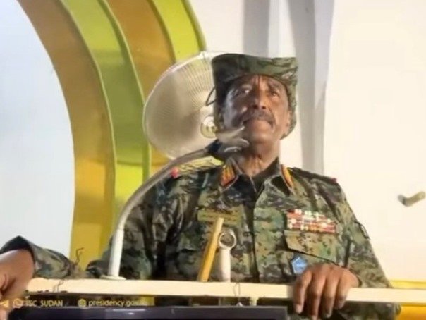 البرهان أمام تحدي مواجهة الرباعية