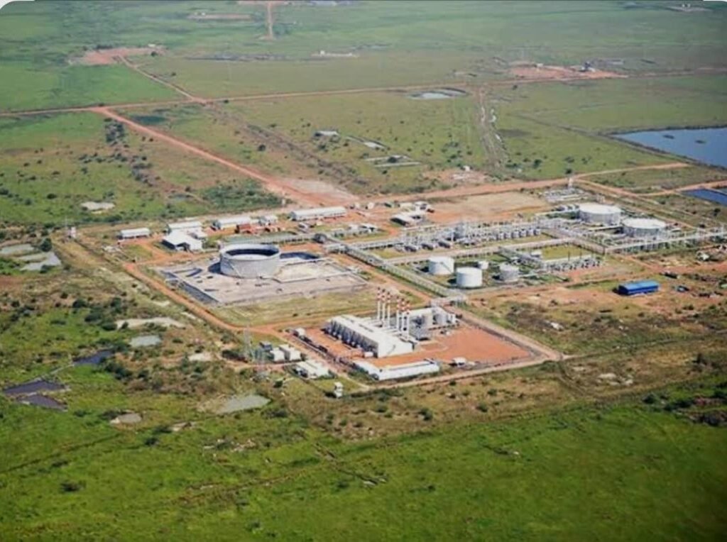 الحرب تُنهي مسيرة ثلاثة عقود من انتاج النفط